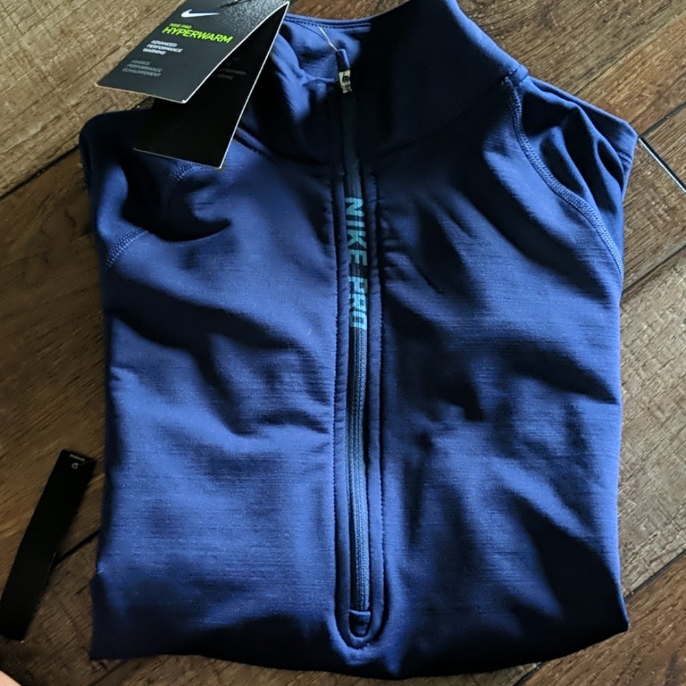 Nike pro hyperwarm xs